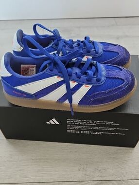 adidas Kids Royal Blue and White Predator Indoor Trainers